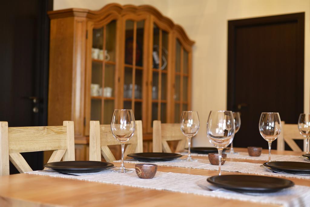 Villa Jrhogher Dilijan Rom bilde